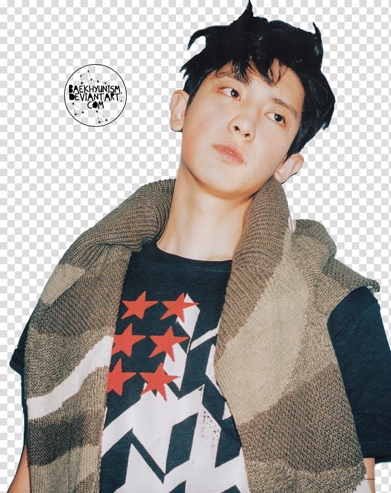 CHANYEOL FOR VOGUE MAGAZINE, man wearing gray scarf transparent background PNG clipart