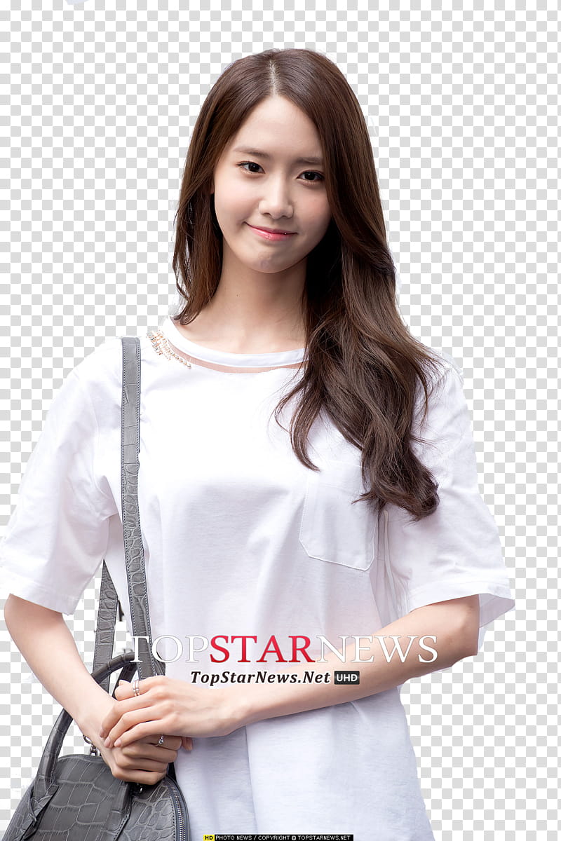 Yoona SNSD, woman holding gray leather crossbody bag transparent background PNG clipart