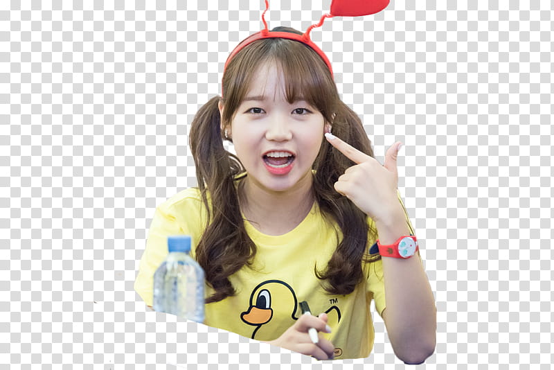YooJung Produce IOI, woman wearing yellow duckling t-shirt transparent background PNG clipart
