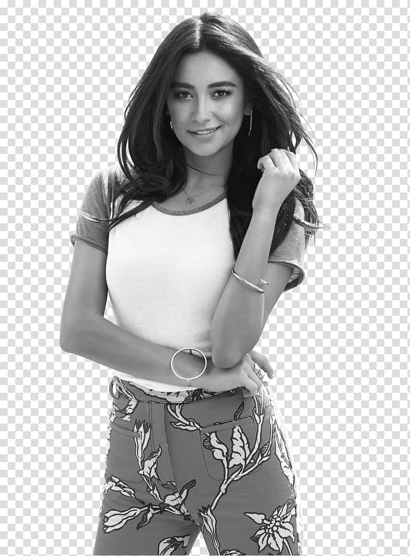 Shay Mitchell transparent background PNG clipart