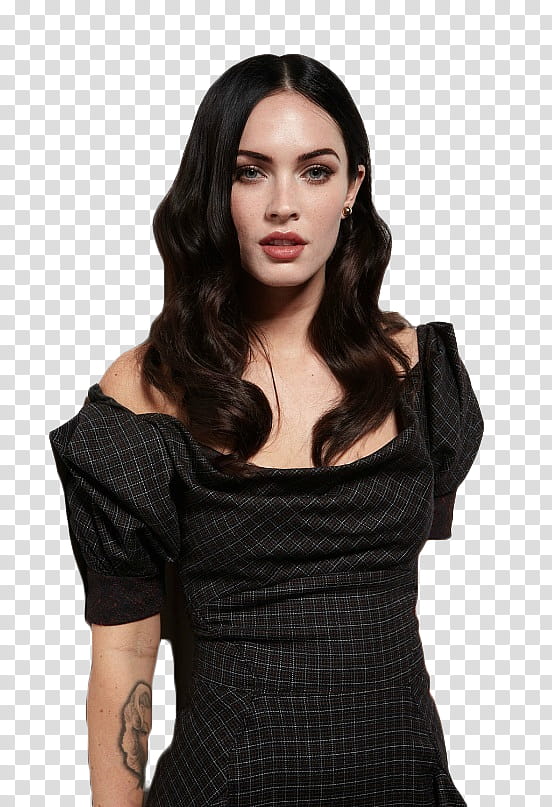 Elosin Michalka , woman in black dress transparent background PNG clipart