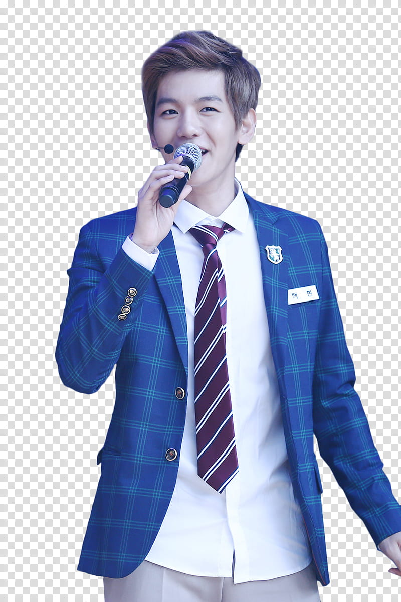 O BaekHyun EXO, man in blue suit singing with microphone transparent background PNG clipart