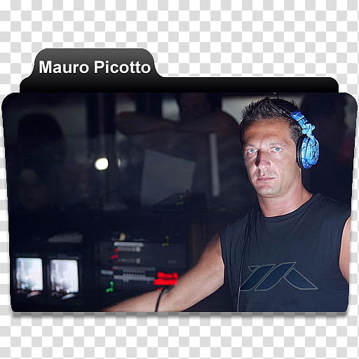 Music Big , Mauro Picotto wearing headphones transparent background PNG clipart
