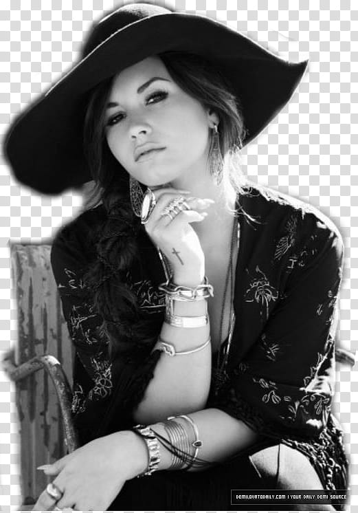 Pak  Demi Lovato UNBROKEN transparent background PNG clipart