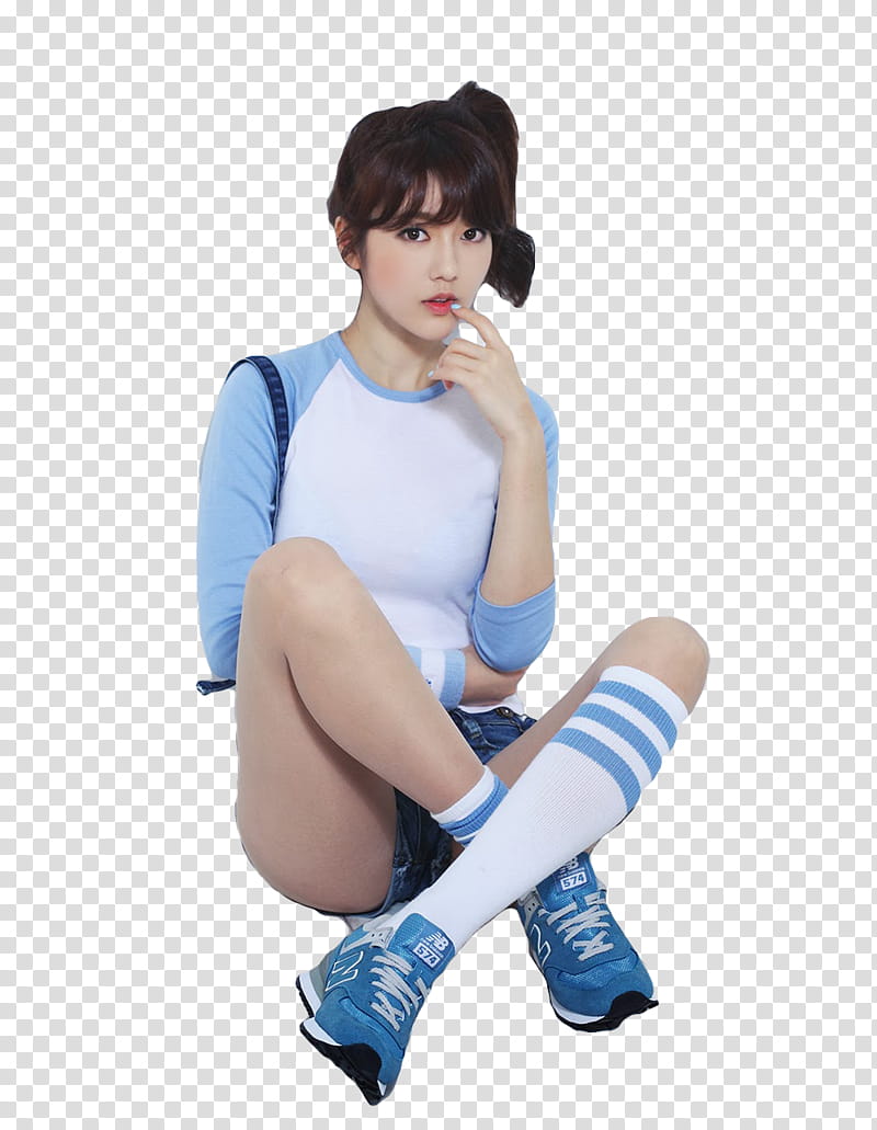 Bomi Ulzzang, woman in blue and white /-sleeved top transparent background PNG clipart