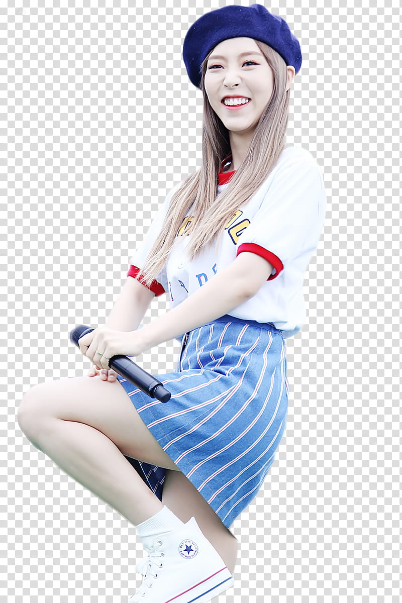 RENDER  S MOONBYUL MAMAMOO, smiling woman holding black microphone transparent background PNG clipart