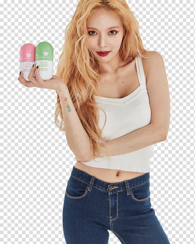 HyunA GRN, woman standing holding pink and green plastic bottles transparent background PNG clipart