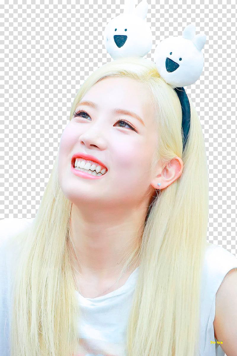 LOONA Kim Lip, Twice Dahyun smiling transparent background PNG clipart