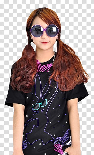 Girls Ulzzang Renders, brown-haired woman wearing oversized sunglasses and black crew-neck t-shirt transparent background PNG clipart
