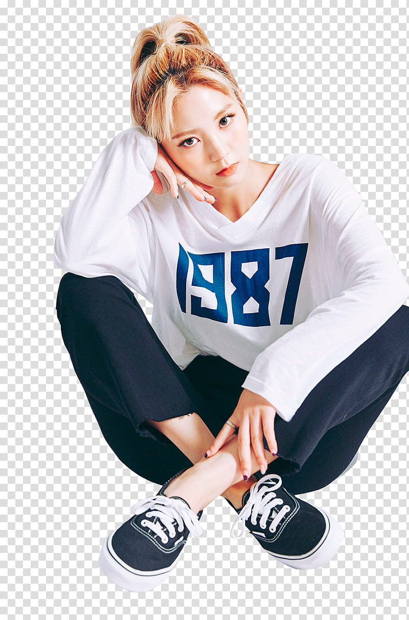 CHAE EUN, woman doing cross leg while leaning her head against her right hand transparent background PNG clipart