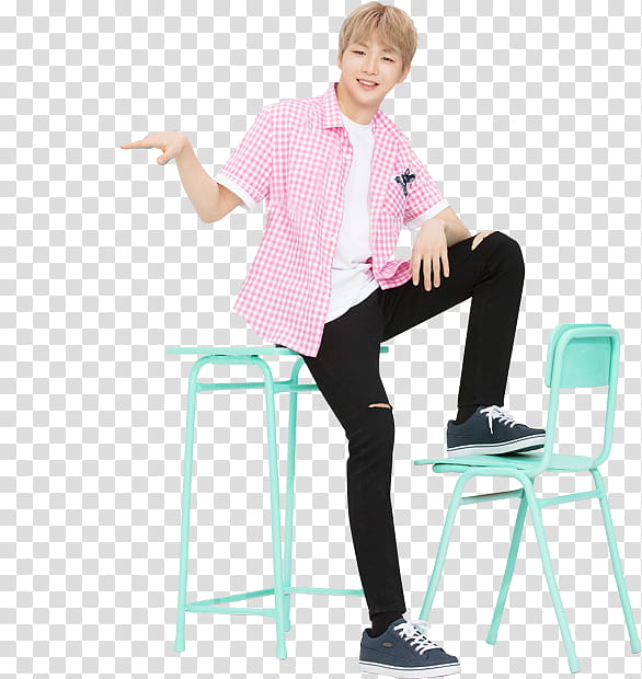 WANNA ONE IVY CLUB P, man sitting on green table transparent background PNG clipart