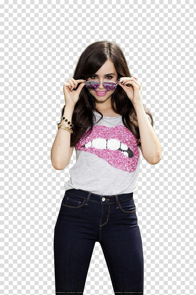 Sofia Carson , woman wearing gray and purple shirt transparent background PNG clipart