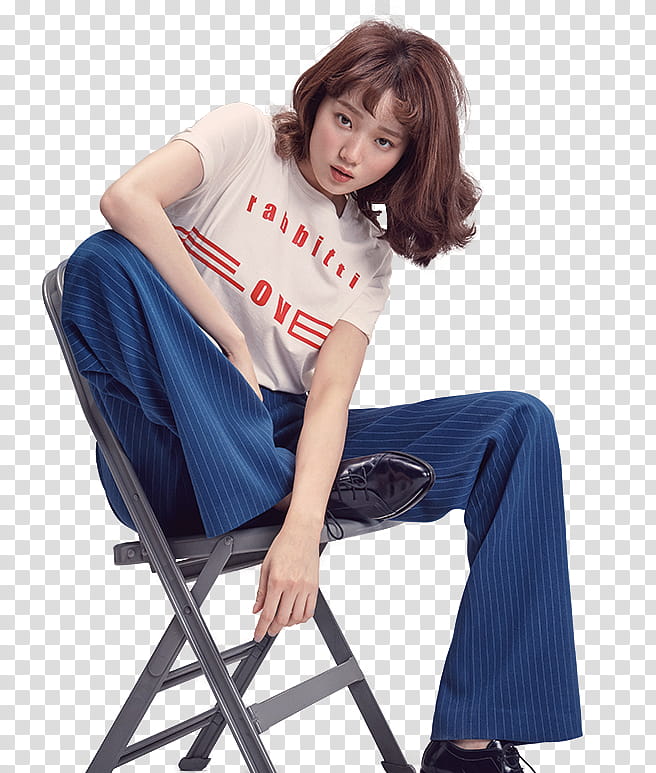 Lee Sung Kyung Elle Magazine, sitting woman wearing white and red crew-neck t-shirt transparent background PNG clipart