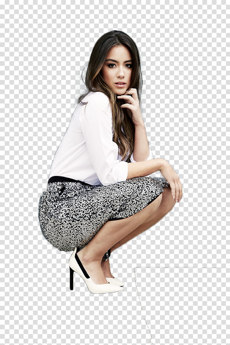 CHLOE BENNET, women sitting while holding her chin transparent background PNG clipart