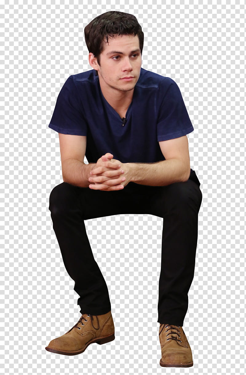 Dylan O brien , Daniel O'brien sitting while wearing purple V-neck t-shirt and black pants transparent background PNG clipart