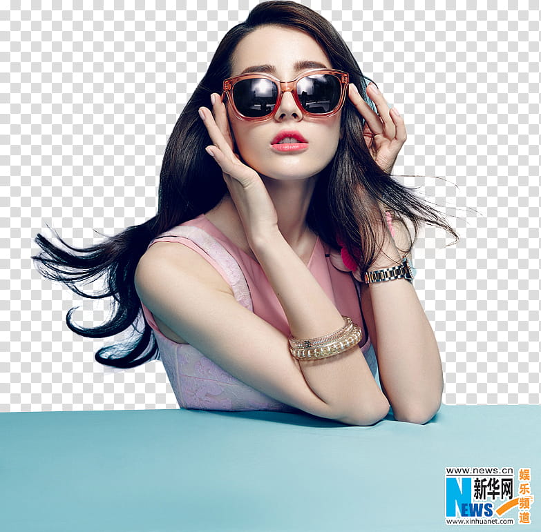 Dilraba Dilmurat Harpers Bazar transparent background PNG clipart