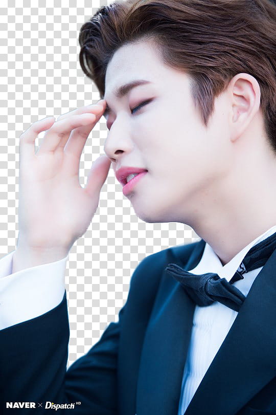 NAVER x DISPATCH ASTRO SHOOT, man wearing black suit jacket transparent background PNG clipart