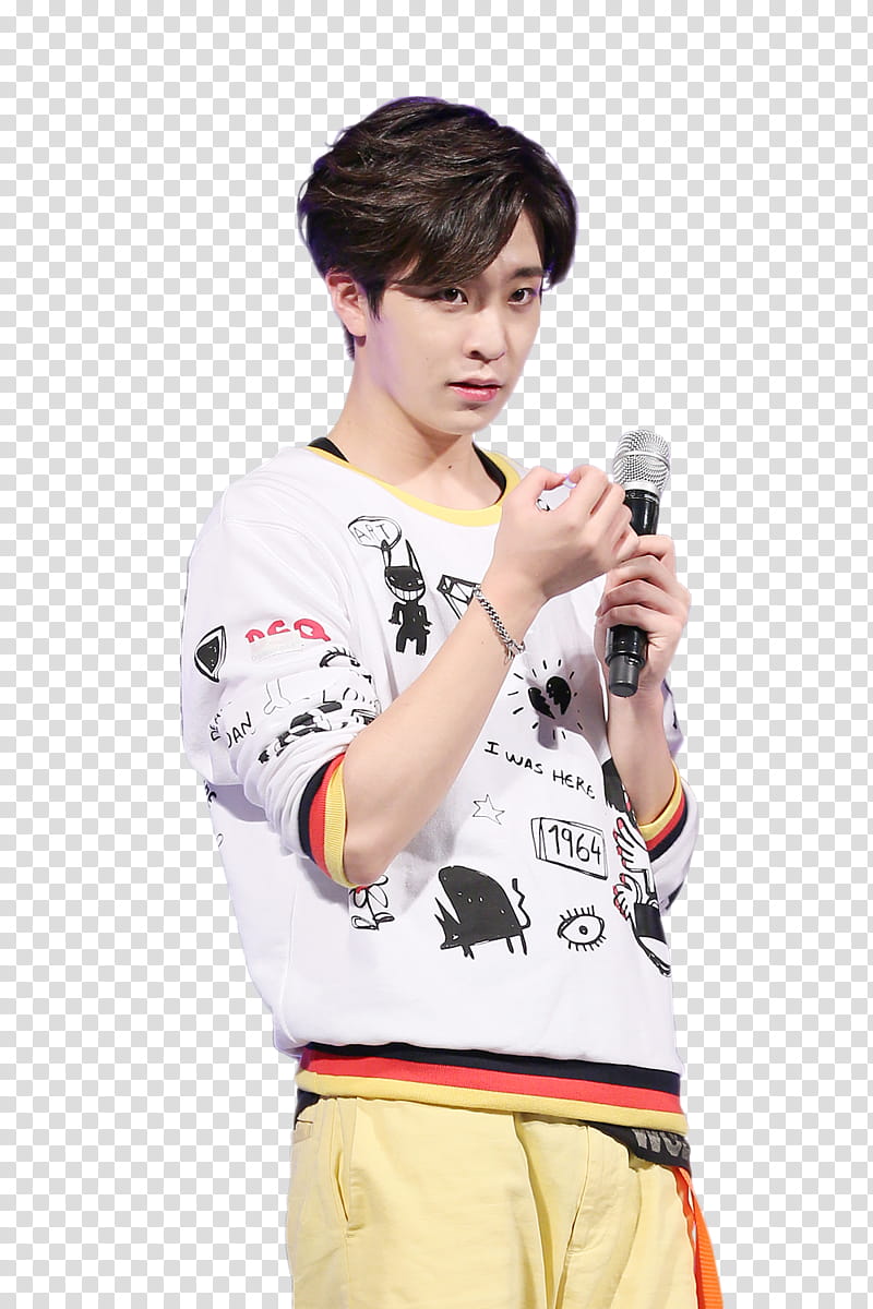 HQ GOT Youngjae, man standing while holding microphone transparent background PNG clipart