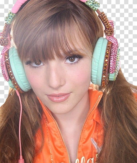 Bella Thorne, woman smiling while wearing headphones transparent background PNG clipart